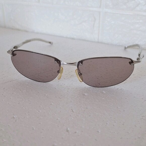GUESS SUNGLASSES GU 6017 HIGHWAY SILVER WTH CASE - Picture 7 of 11